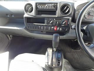 �����ʿ�ܥǥ�