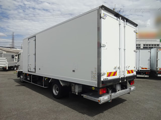 ��������