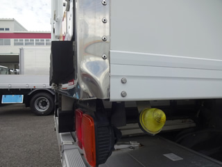 ��������