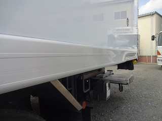 ��������