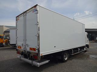 ��������