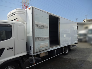 ��������