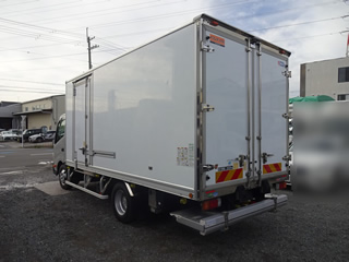 ��������