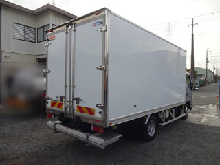 ��������