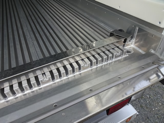 ��������