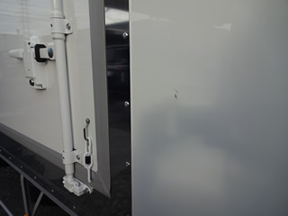 ��������