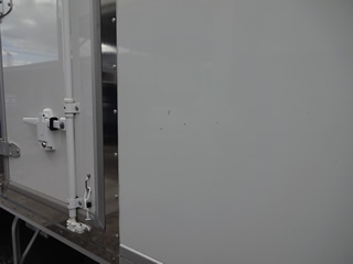 ��������