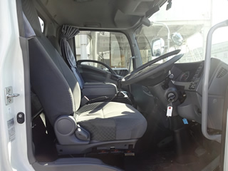 �����������졼����ʿ�ܥǥ�