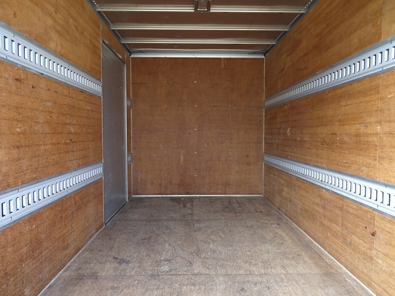 �˥å��󡡥ɥ饤�Х�